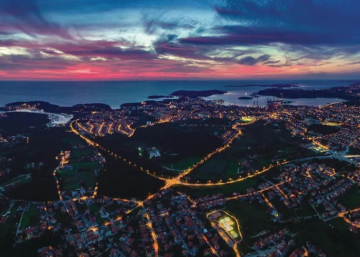 In With Wifi Lejlighed Pula